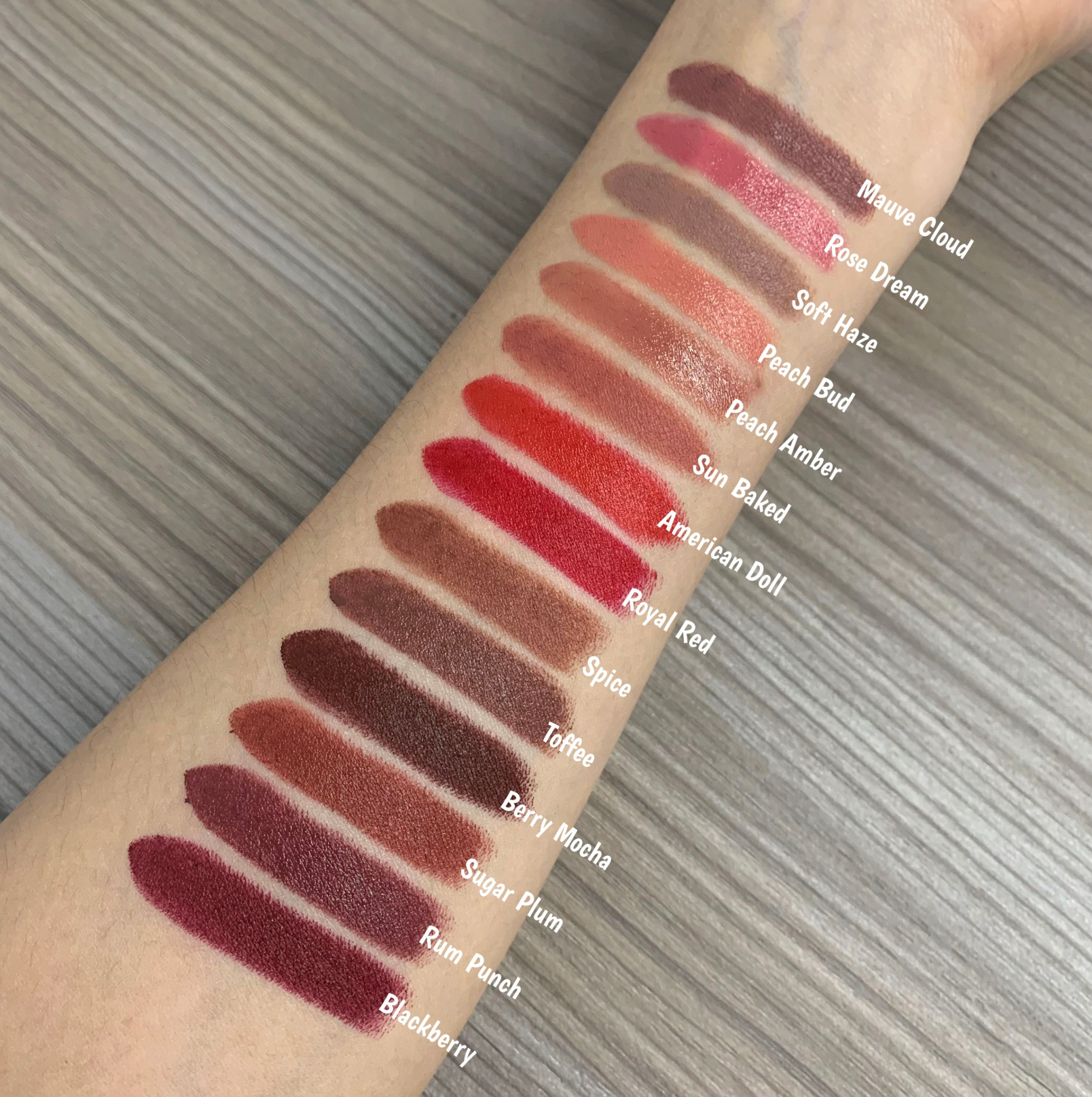 Pudaier Waterproof Transfer-proof Lipstick OEM Private Label Long Lasting Velvet Matte Lipstick Non-stick Cup Lipstick